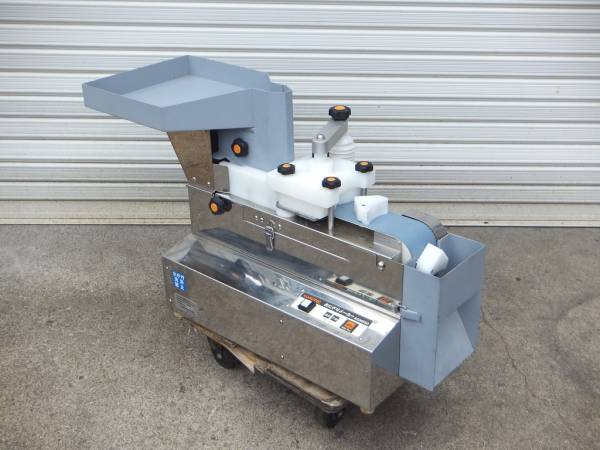 AUTEC　おにぎりメーカー　ASM550　　厨房　中古