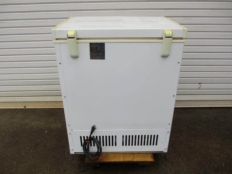 厨房機器の買取・販売【厨房オリジナル】 / GE Appliances 電気冷凍庫 冷凍ストッカー FHJ3SFWW 2002年製 100V